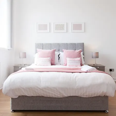 Casa Fresa - Oxford Place Apartment *