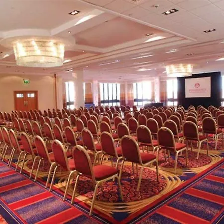 Treehouse 4* Μάντσεστερ