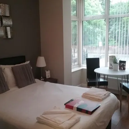 Ivy Mount Boutique 3*