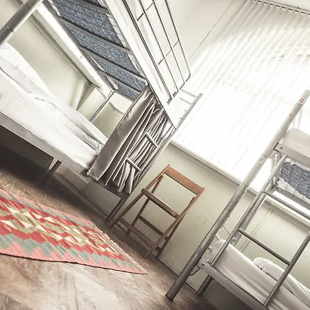 Hatters * מנצ'סטר