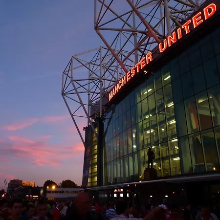 Atana 4* מנצ'סטר