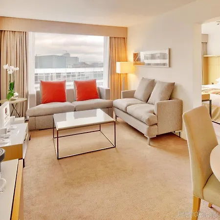 Doubletree By Hilton Piccadilly 4*