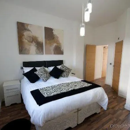 Dreamhouse Manchester West *