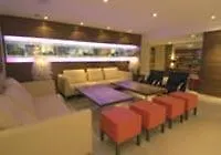 Golden Tulip Manchester Hotel