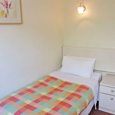 Hotel Lansdowne 2*