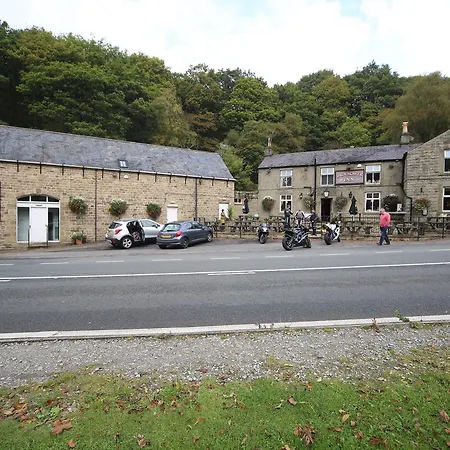 Oyo Ladybower فندق بامفورد