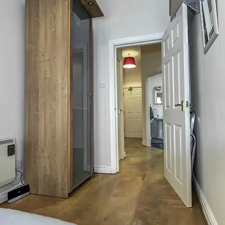 Lägenhet Bright, Spacious 2br Central Flat For 4 *