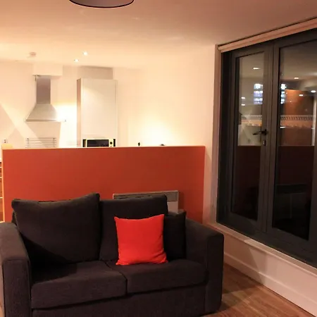 Atana 4* Mánchester