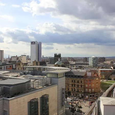 Atana Apartahotel Mánchester