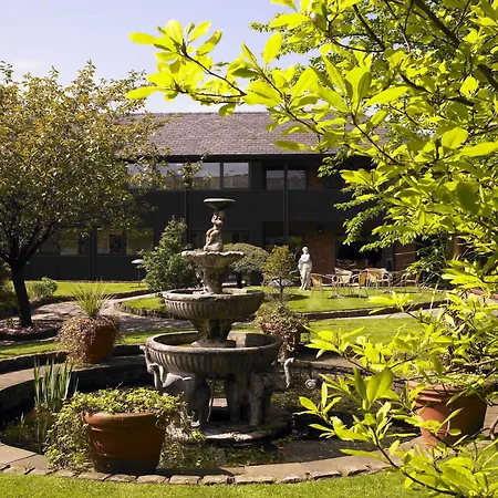 Delta By Marriott Manchester Airport Hotel 4*