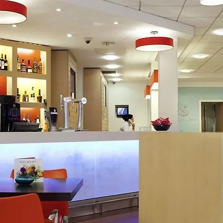 Hotel Ibis Centre 96 Portland Street Manchester
