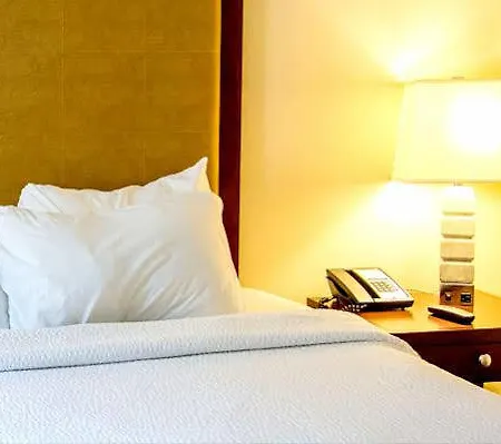 Travelodge Upper Brooks Street