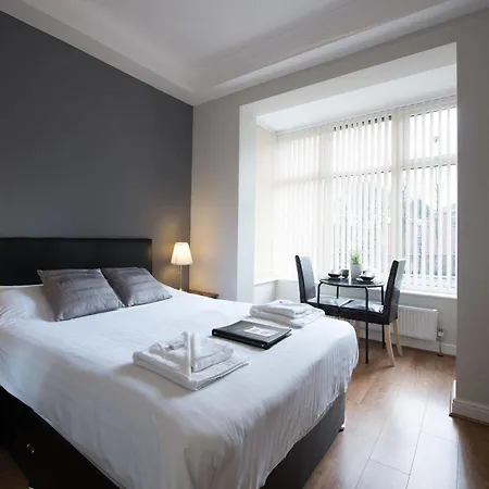 Ivy Mount Boutique 3*