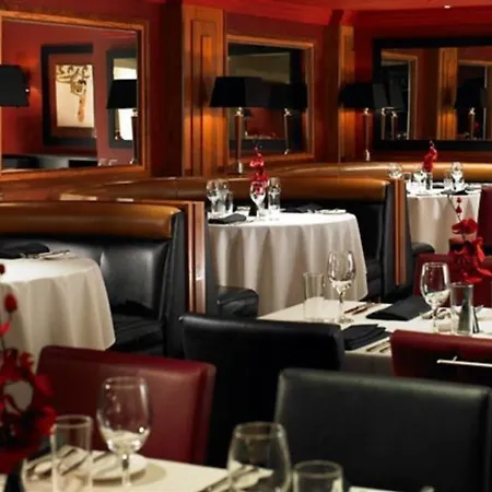 Hotel Delta By Marriott Manchester Airport