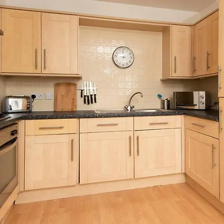 Апартаменты Cosy 1br Flat In Heart Of Fallowfield *