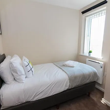 Lejlighed Approved Serviced Park Rise *