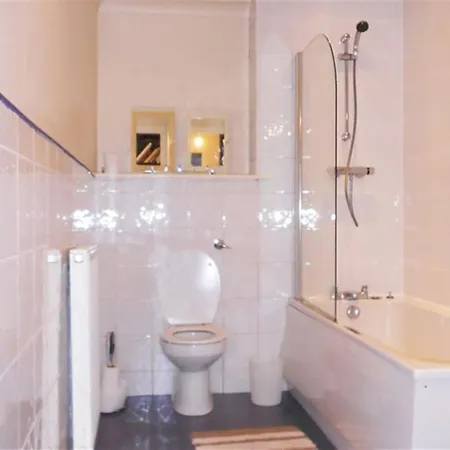 Appartement Long Reduced Rates 3p *