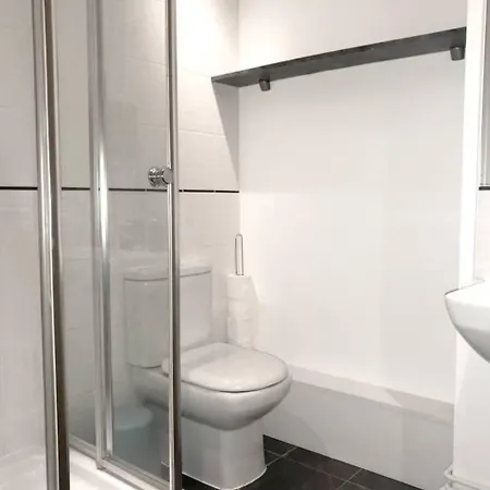 Modern 2 Bedroom In City Centre With Balcony * Manchester