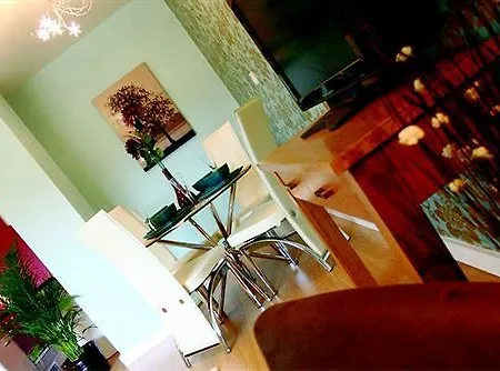 Apartment Quay