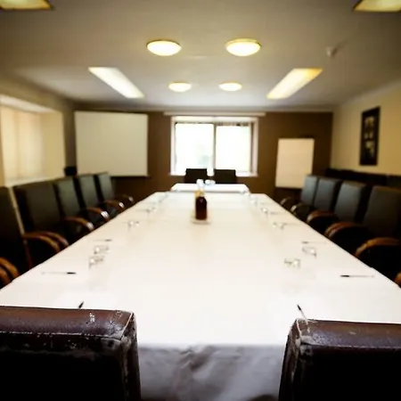 Fairways & Leisure Club Hotel 3*