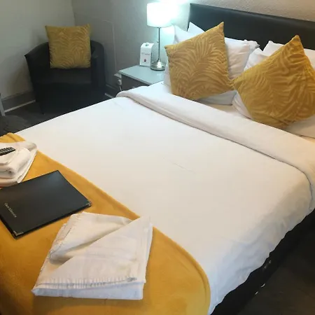 آيفي ماونت بوتيك 3*