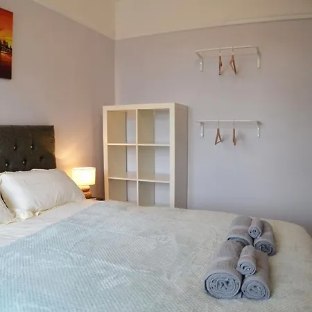 Hotel Gorton Mount 2*