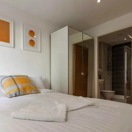 Lovely Apartments, Well Located By Vere Stays Апартаменты *