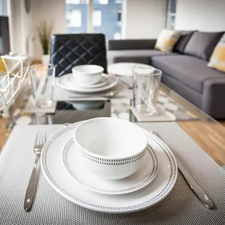 Апартаменты Lovely Apartments, Well Located By Vere Stays