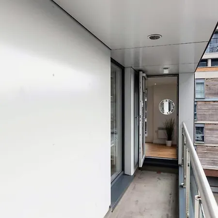 Апартаменты Lovely Apartments, Well Located By Vere Stays