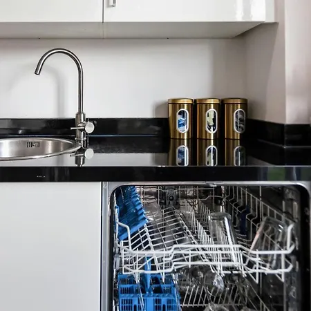 Lovely Apartments, Well Located By Vere Stays Апартаменты *