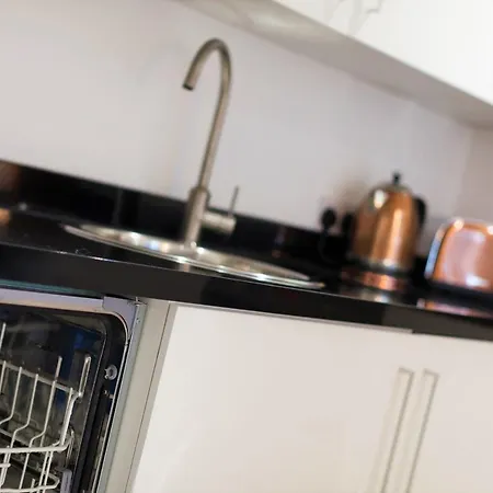 Lovely Apartments, Well Located By Vere Stays Апартаменты Манчестер