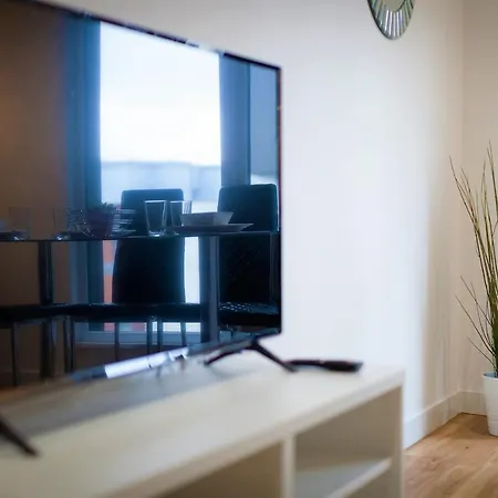 Апартаменты Lovely Apartments, Well Located By Vere Stays