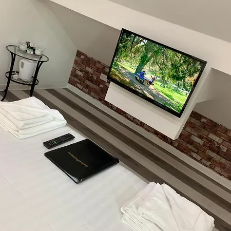 آيفي ماونت بوتيك مانشستر