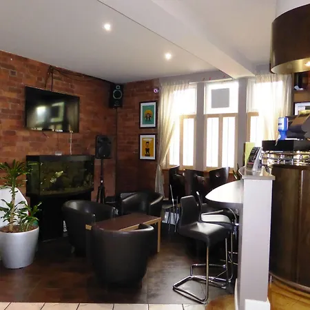 The Old Station House 3* Swinton (Greater Manchester)