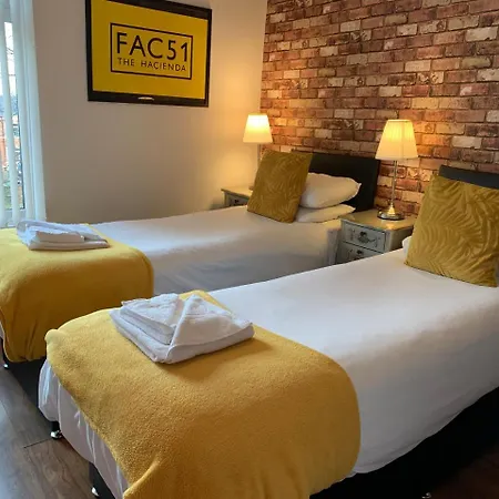 Ivy Mount Boutique 3*