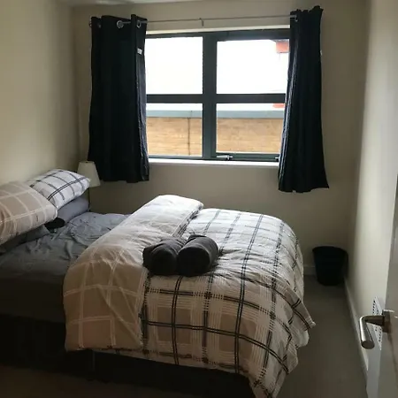 Lägenhet Bright 2 Bed City Centre With Huge Balcony Manchester