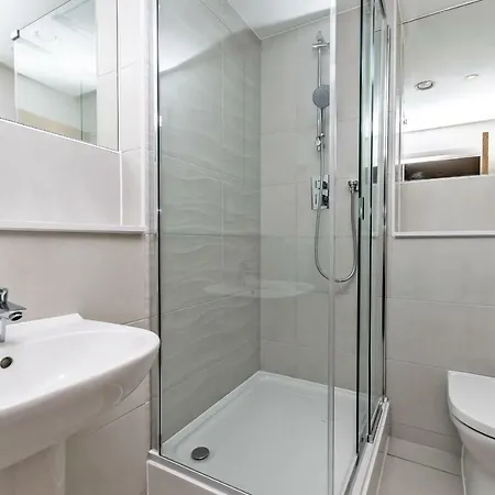 Halo House By Guestz Appartement Manchester