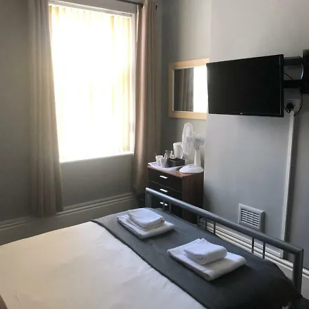 - Old Mms Guest house Manchester