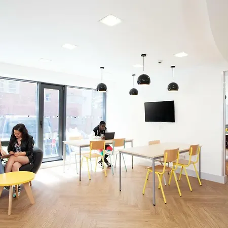 Hotel Modern Student-only Ensuite In City Centre Manchester