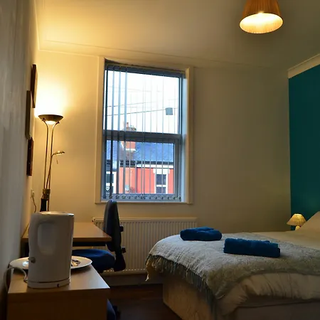 Oxford Road House 게스트하우스 3*