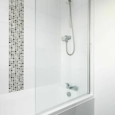 Bluestone - Richmond Apartment *