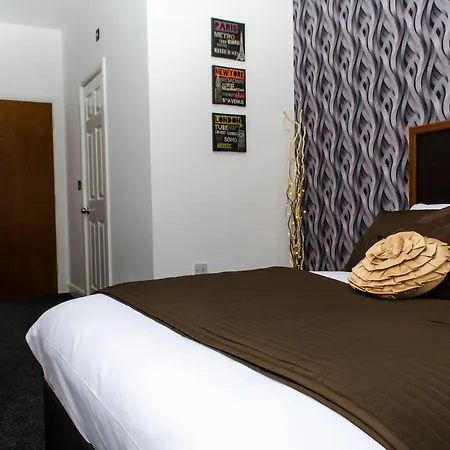 Hotell Imperial Salford 3*