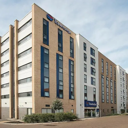 Travelodge Salford Quays מלון מנצ'סטר