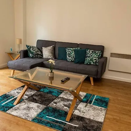 1br Near Man City And Arena By Guestready