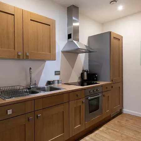 Apartment 1br Near Man City And Arena By Guestready Manchester