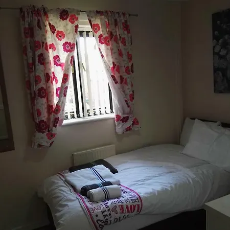 Richflo Facility * Manchester