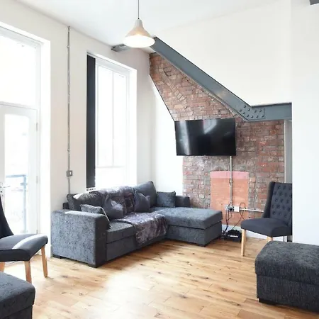 Stunning High Spec Sleep 14