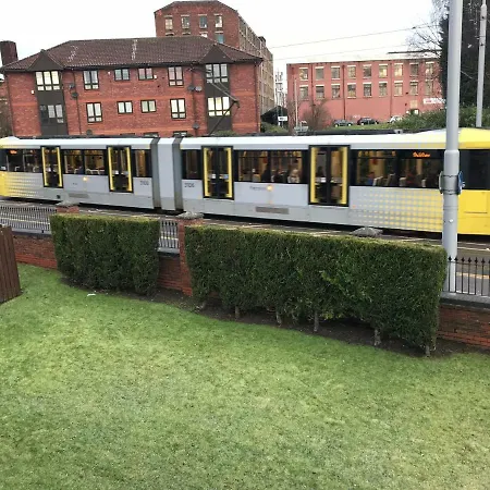 Apartment Flat 9a Badby Close Manchester