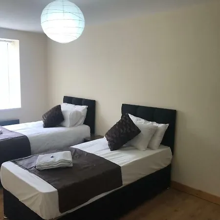 Throstles Nest Apartment Manchester