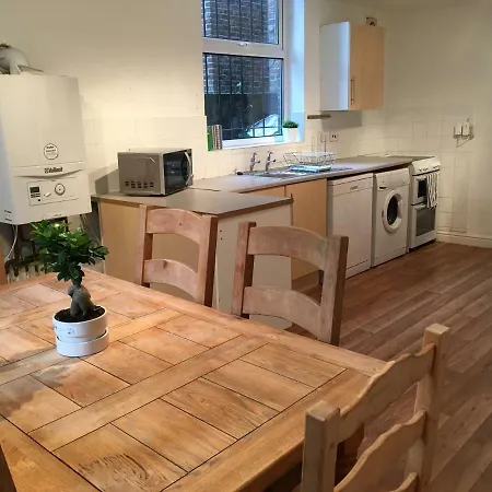 Hotel 504 Wilmslow Road